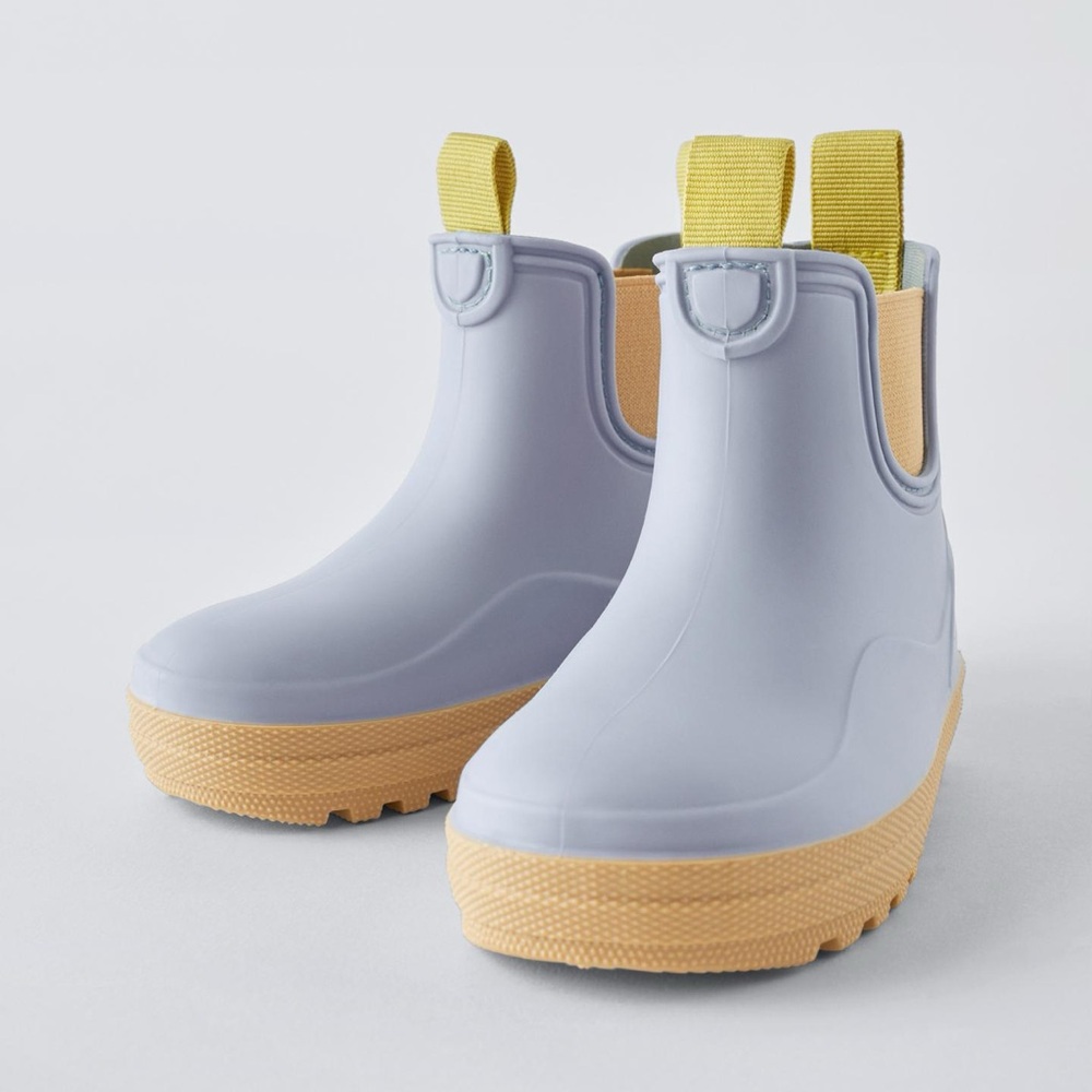 Stylish Blue and Yellow Ankle Boots - Picture 3 of 4